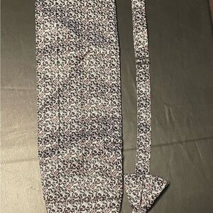 Elegant Black and White Patterned Bow Tie and Cumberband 100% Silk U.S.A
